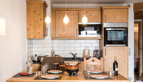 One-Bedroom Apartment (4 Adults)