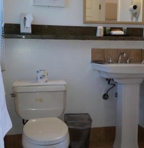 Queen Suite