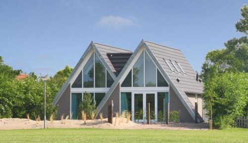Six-Bedroom Villa 