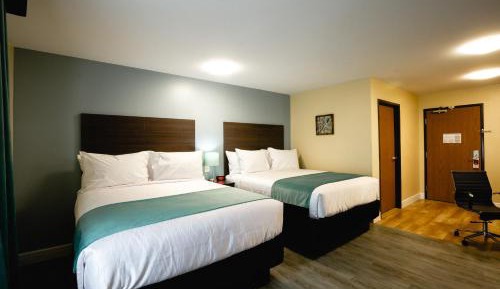 Queen Room with Two Queen Beds - Mobility Access/Non-Smoking