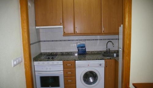 Two-Bedroom Apartment (4-6 Adults)