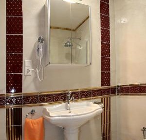 Single Room with Bathroom