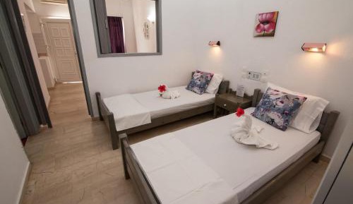 One-Bedroom Apartment (3 Adults)