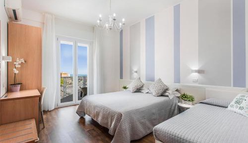 Comfort Triple Room