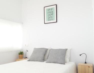  Budget One-Bedroom Apartment