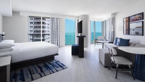 Junior King Suite with Balcony