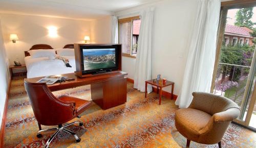 Executive Double Room with Hot Tub