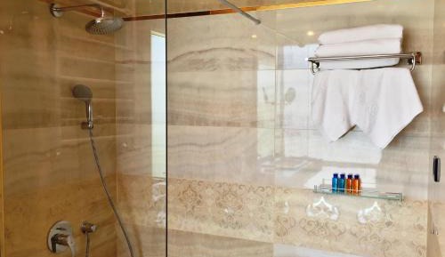 Standard Room - 2 Single Beds 25Sqm Free Wifi Shower