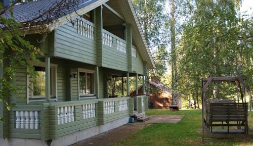 Four-Bedroom Cottage with Sauna