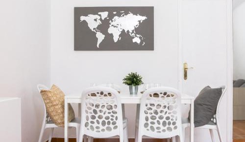 Two-Bedroom Apartment (4-6 Adults)