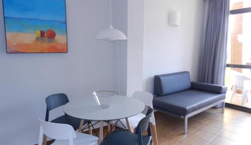 Studio with Balcony (2-3 Adults)