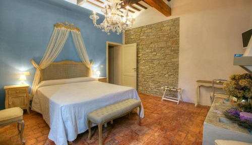 King Room with Spa Bath