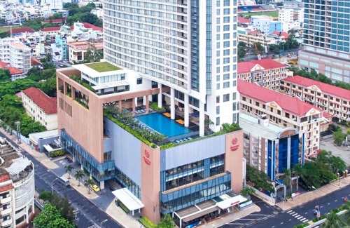 Tran Phu Beach Hotel | Sheraton Nha Trang