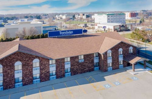 Elkhart Hotel | Travelodge by Wyndham Elkhart