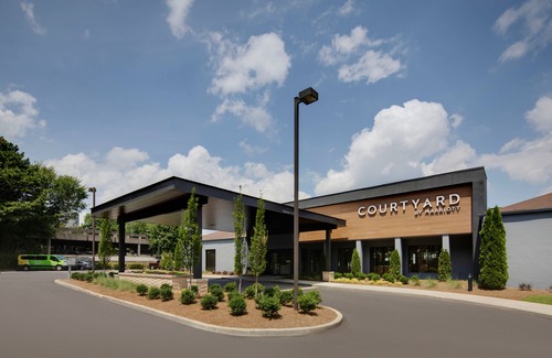 Cumberland Hotel | Courtyard by Marriott Atlanta Windy Hill/Ballpark