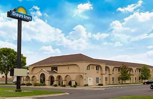 Austin Hotel | Days Inn by Wyndham Austin