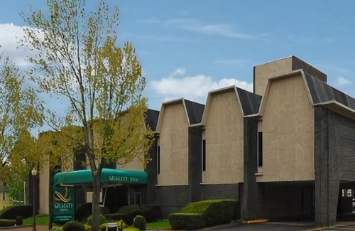 Franklin Hotel | Quality Inn & Conference Center