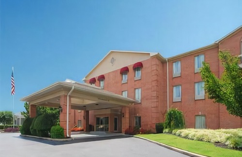 Germantown Hotel | Quality Inn & Suites Germantown North