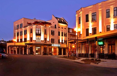 Harbor Town Hotel | River Inn of Harbor Town