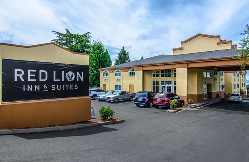 Des Moines Hotel | Red Lion Inn & Suites des Moines