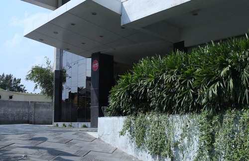 Phase 1 Hotel | OYO 1349 Hotel Solitaire