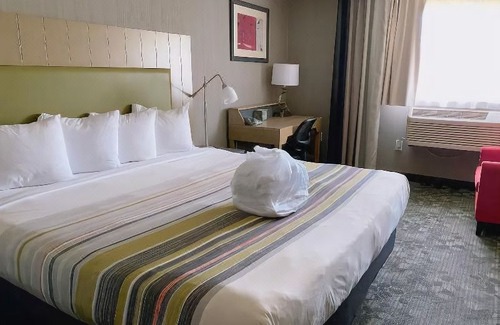 East Columbia Hotel | Country Inn & Suites by Radisson, Portland Delta Park, or