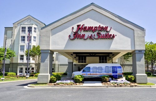 White Station Hotel | Hampton Inn & Suites Memphis-Shady Grove