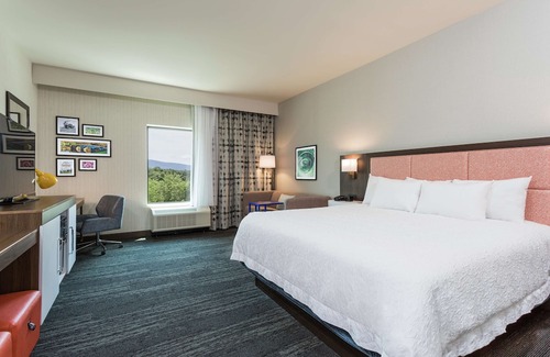 Cumberland Hotel | Hampton Inn Cumberland