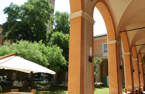 Reggio nell'Emilia Hotel | Student's Hostel Della Ghiara