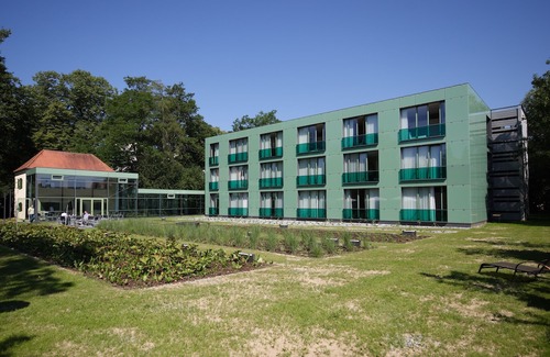Arnstorf Hotel | Schlossparkhotel Mariakirchen