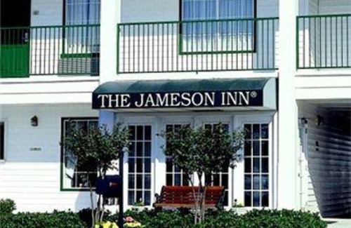 Pearl Hotel | Baymont by Wyndham Pearl