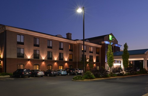 Athens Hotel | Holiday Inn Express Hotel & Suites Athens, an Ihg Hotel