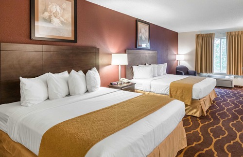 Kearney Hotel | Quality Inn Kearney