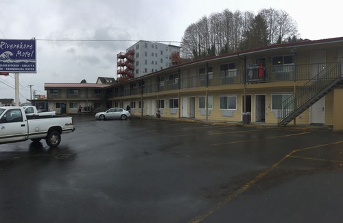Astoria Hotel | Astoria Rivershore Motel
