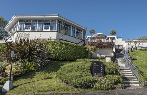 Llanelli Hotel | Stradey Park Hotel