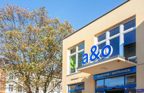 Aachen Hotel | a&o Aachen Hauptbahnhof