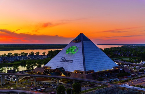 Pinch District Hotel | Big Cypress Lodge