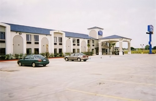 Elkhart Hotel | Travelodge by Wyndham Elkhart