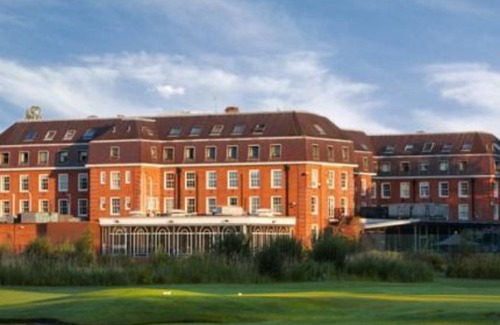 Richmond-upon-Thames Hotel | The Lensbury Resort