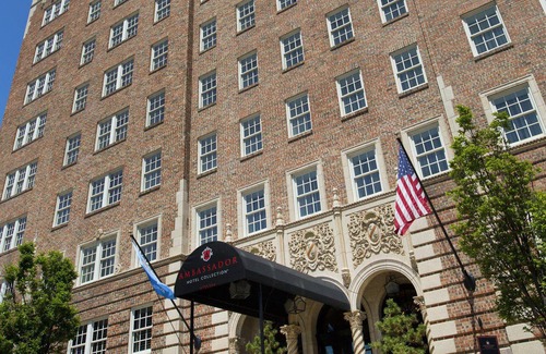 Downtown Tulsa Hotel | Ambassador Hotel Tulsa, Autograph Collection