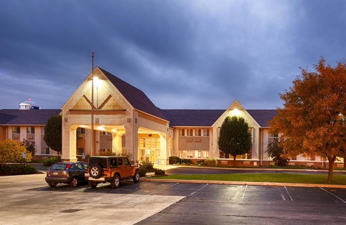 Gas City Hotel | Best Western Plus Gas City