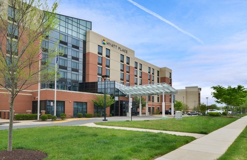 Herndon Hotel | Hyatt Place Herndon Dulles Airport East