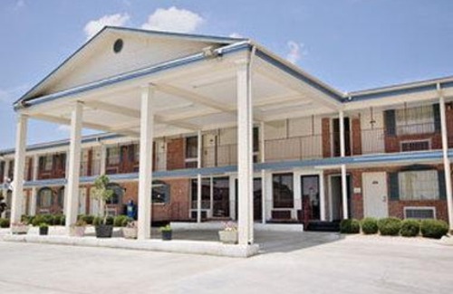 Paris Hotel | Days Inn by Wyndham Paris