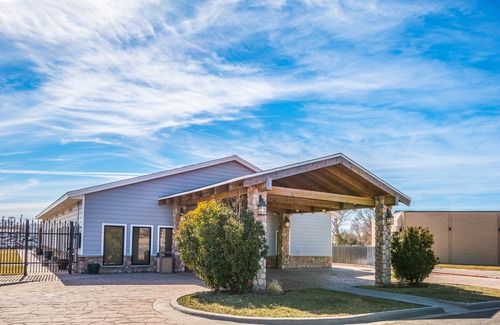 Pampa Hotel | AmericInn by Wyndham Pampa Event Center