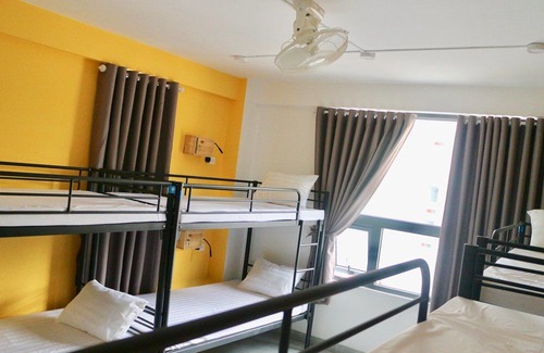 Tran Phu Beach Hotel | Bondi Backpackers Nhatrang