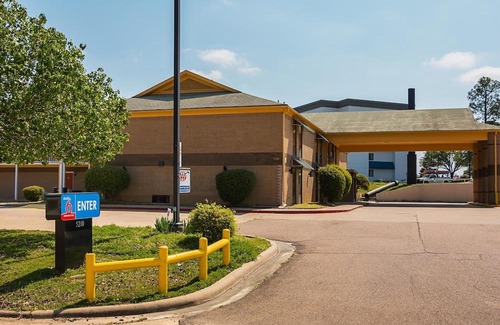 Texarkana Hotel | OYO Hotel Texarkana Trinity AR