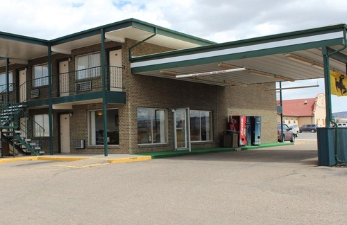 Laramie Hotel | Motel 8 Laramie