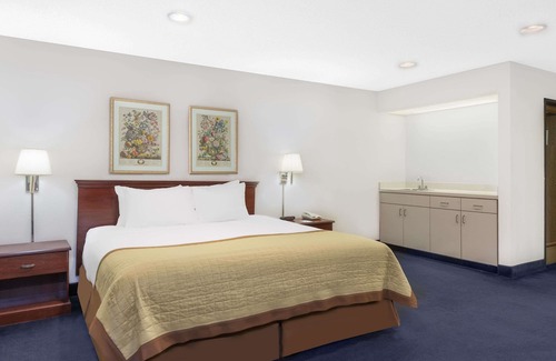 Zanesville Hotel | Baymont by Wyndham Zanesville