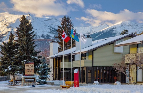 Jasper Hotel | Jasper Inn & Suites by Innhotels
