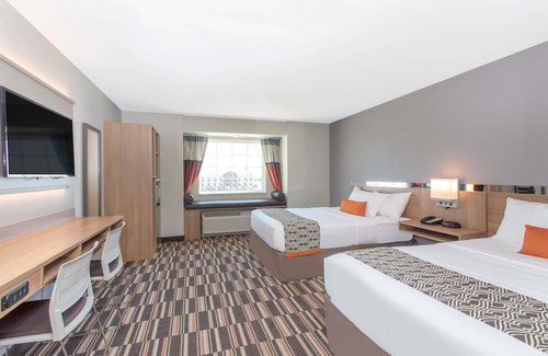 Limon Hotel | Microtel Inn & Suites by Wyndham Limon